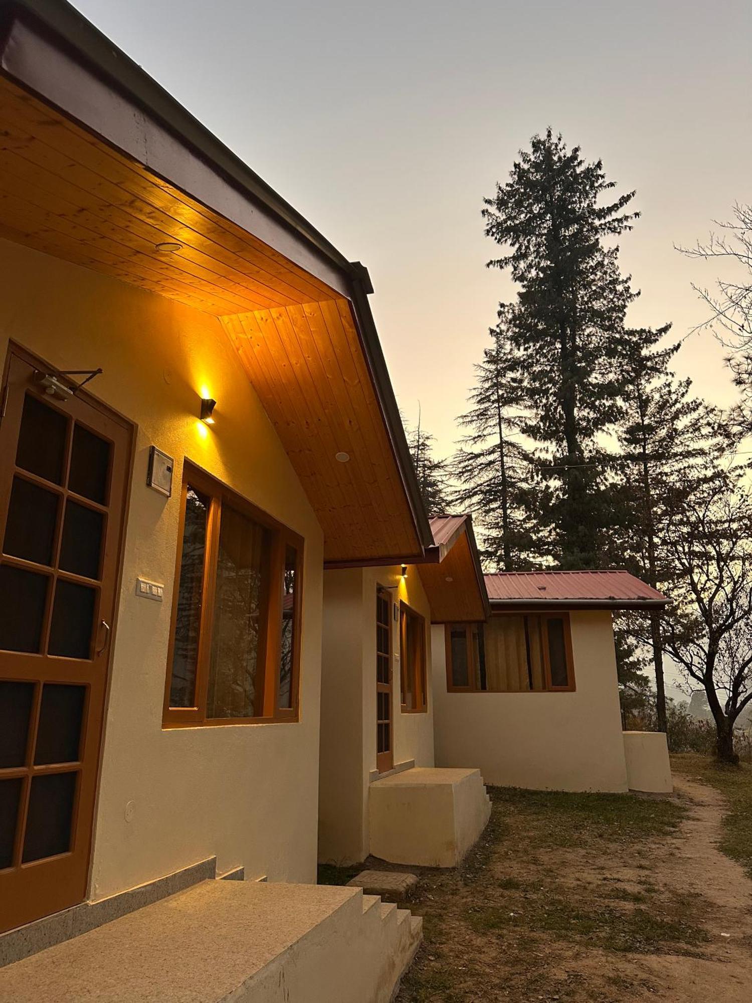 Ahava Kasol Riverside Cafe And Cottages Exterior foto